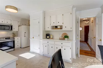 584 Sandringham Place NE, Concord, NC 28025 - Photo 9