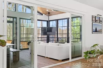 1016 Regency Drive, Charlotte, NC 28211 - Photo 21