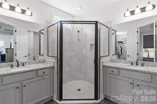 4331 Moxie Wy, Charlotte, NC 28215 - Photo 17