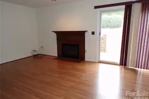 869 21st Ave NE, Hickory, NC 28601 - Photo 9