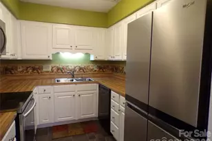 869 21st Ave NE, Hickory, NC 28601 - Photo 7