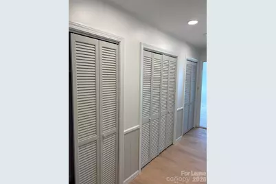 131 4th Avenue E, Hendersonville, NC 28792 - Photo 3