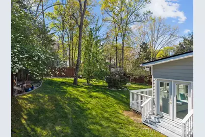 6215 Glencairn Court, Charlotte, NC 28269 - Photo 37
