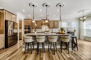 1318 Poppy Wy, Matthews, NC 28104 - Photo 9