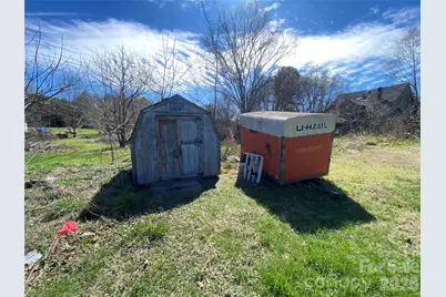 705 E Main Street, Cleveland, NC 27013 - Photo 9