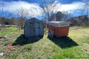 705 E Main St, Cleveland, NC 27013 - Photo 9