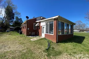 705 E Main St, Cleveland, NC 27013 - Photo 7