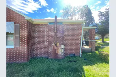 705 E Main Street, Cleveland, NC 27013 - Photo 11