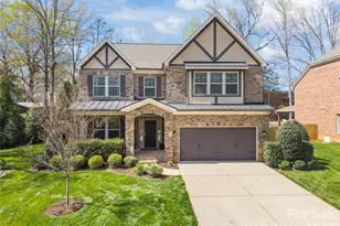 921 Rock Forest Way, Fort Mill, SC 29707 - Photo 3