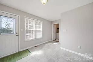 119 Henry Putnam Dr, Cherryville, NC 28021 - Photo 9