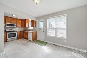 119 Henry Putnam Dr, Cherryville, NC 28021 - Photo 11