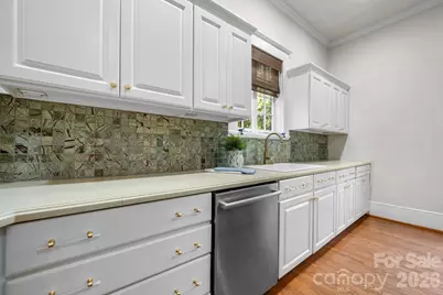 130 N Mulberry Street, Statesville, NC 28677 - Photo 21
