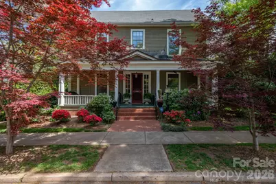 130 N Mulberry Street, Statesville, NC 28677 - Photo 1