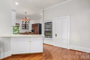 130 N Mulberry St, Statesville, NC 28677 - Photo 15