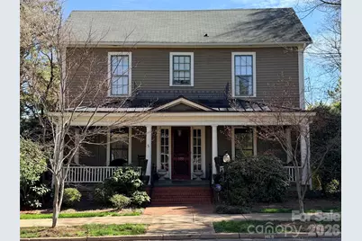 130 N Mulberry Street, Statesville, NC 28677 - Photo 1