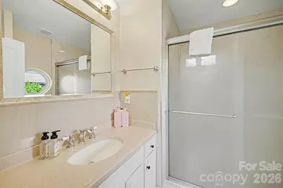 701 E 8th Street, Charlotte, NC 28202 - Photo 23