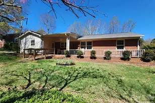 217 St John St, Dallas, NC 28034 - Photo 3