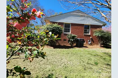 217 Saint John Street, Dallas, NC 28034 - Photo 5