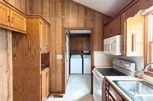 1709 Acorn Ave, Hudson, NC 28638 - Photo 9