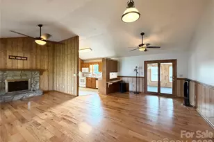 1709 Acorn Ave, Hudson, NC 28638 - Photo 3