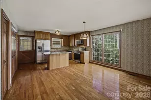 203 Heritage Ln, Morganton, NC 28655 - Photo 9