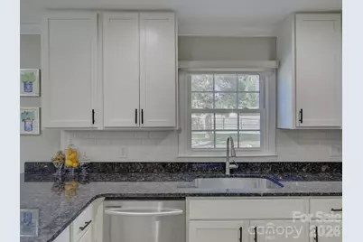 6526 Wheeler Drive, Charlotte, NC 28211 - Photo 7