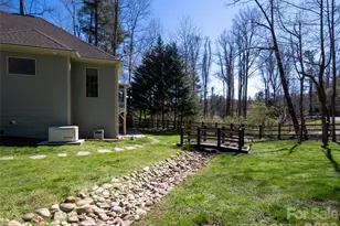 1916 Laurel Park Hwy, Hendersonville, NC 28739 - Photo 33