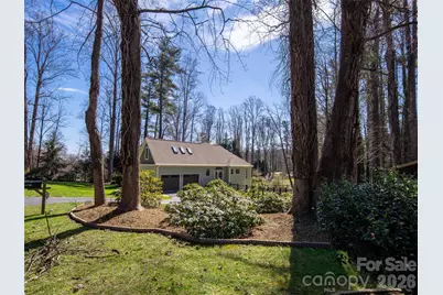 1916 Laurel Park Highway, Hendersonville, NC 28739 - Photo 43