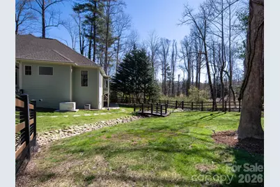 1916 Laurel Park Highway, Hendersonville, NC 28739 - Photo 35