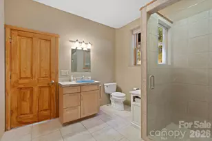 97 Old Cv Rd, Black Mountain, NC 28711 - Photo 17