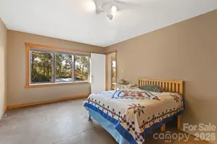 97 Old Cv Rd, Black Mountain, NC 28711 - Photo 25