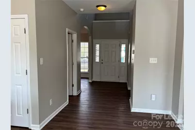 7104 Smithton Lane, Charlotte, NC 28213 - Photo 17