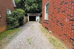 416 S Race St, Statesville, NC 28677 - Photo 5