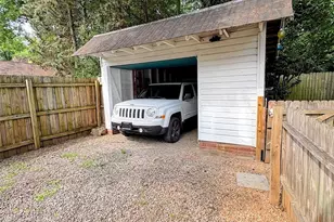 416 S Race St, Statesville, NC 28677 - Photo 7