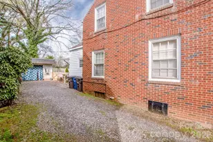 416 S Race St, Statesville, NC 28677 - Photo 5