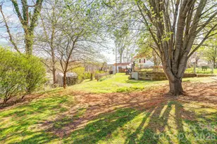 84 Swannanoa Ave, Asheville, NC 28806 - Photo 19