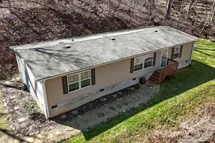 256 Inglewood Cove Rd, Waynesville, NC 28786 - Photo 3