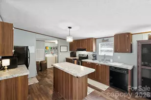 256 Inglewood Cove Rd, Waynesville, NC 28786 - Photo 11