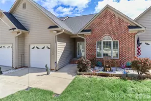 1530 Forest Park Dr, Statesville, NC 28677 - Photo 5