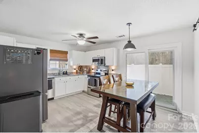 546 River View Drive, Lowell, NC 28098 - Photo 13