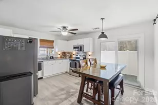 546 River View Dr, Lowell, NC 28098 - Photo 13