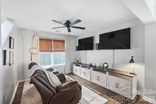 546 River View Dr, Lowell, NC 28098 - Photo 11