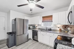 546 River View Dr, Lowell, NC 28098 - Photo 17