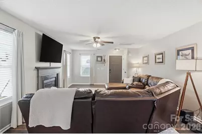 546 River View Drive, Lowell, NC 28098 - Photo 7