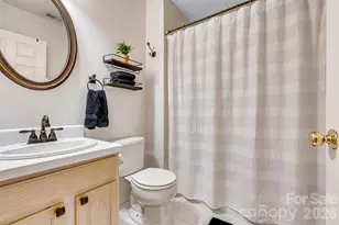 929 43rd Ave Ct NE, Hickory, NC 28601 - Photo 23