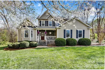 929 43rd Avenue Court NE, Hickory, NC 28601 - Photo 1