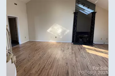 1720 12th Street NE, Hickory, NC 28601 - Photo 5