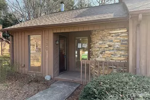 1720 12th St NE, Hickory, NC 28601 - Photo 1