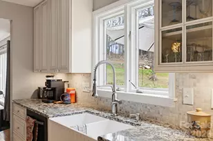 27 Spring Hill Cir, Arden, NC 28704 - Photo 13