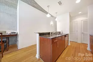 210 N Church St, Charlotte, NC 28202 - Photo 11